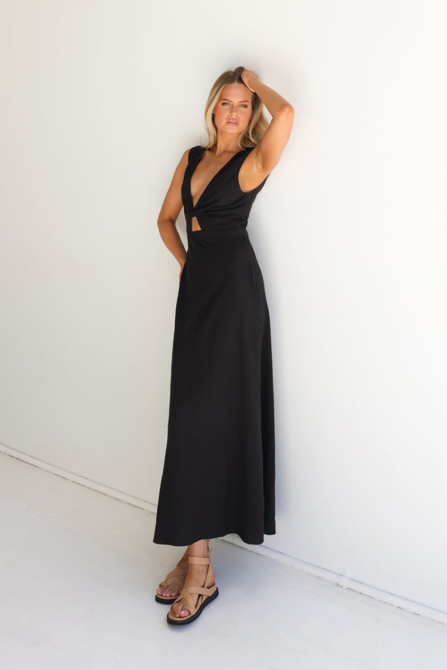 Dresses Madison The Label | Stephie Maxi Dress | Black